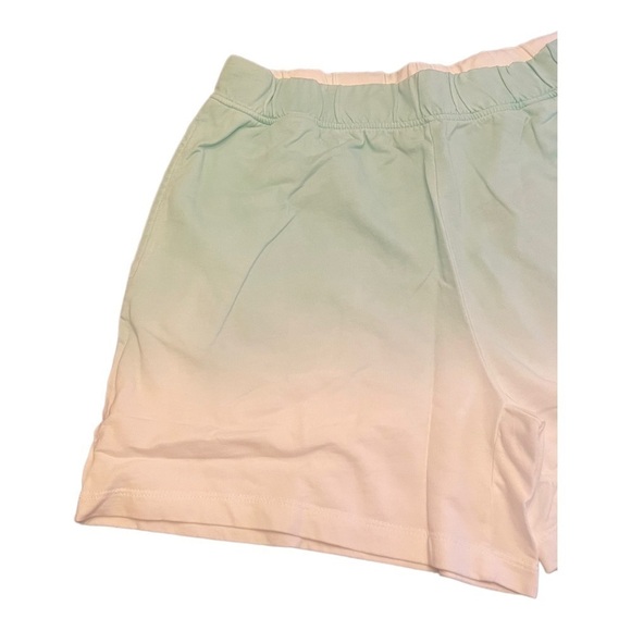 Vero Moda Betty SWEAT SHORTS Icy Morn/OMBRE - Picture 5 of 13